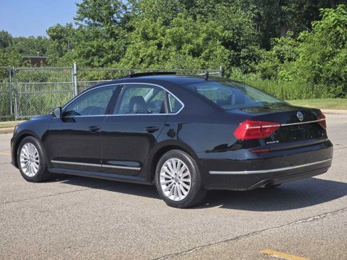 Used 2016 Volkswagen Passat 1.8T SE image 18