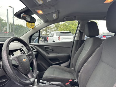 Used 2019 Chevrolet Trax LS w/ LPO, Protection Package image 11