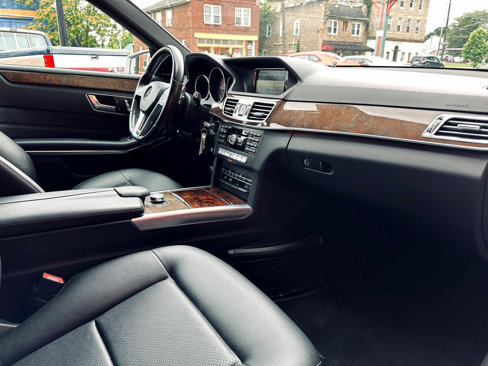 Used 2014 Mercedes-Benz E 350 4MATIC Sedan image 23