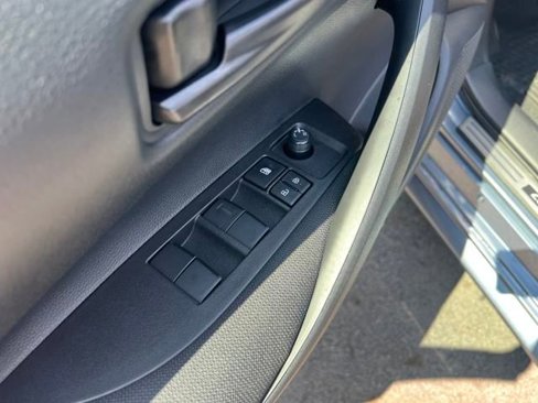 New 2025 Toyota Corolla LE image 11