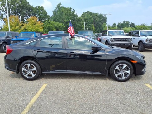 Used 2019 Honda Civic LX image 9