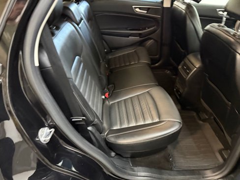 Used 2018 Ford Edge SEL w/ Equipment Group 201A image 45