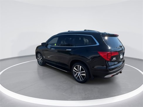 Used 2016 Honda Pilot Touring image 22