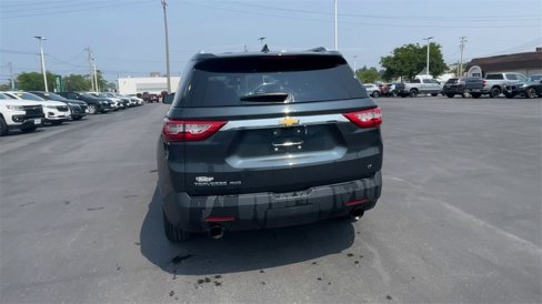 Used 2018 Chevrolet Traverse LT image 7