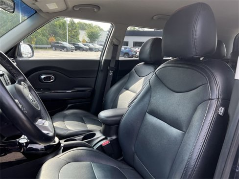 Used 2019 Kia Soul + w/ Audio Package image 11
