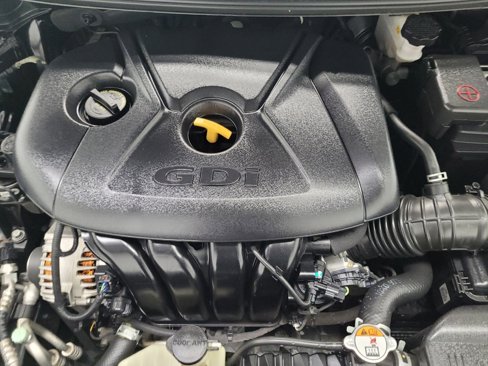 Used 2017 Kia Forte LX image 30