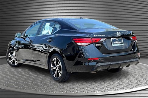Used 2023 Nissan Sentra SV image 4