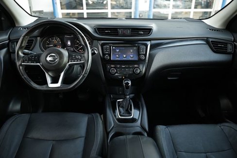 Used 2018 Nissan Rogue Sport SL w/ SL Premium Package image 26