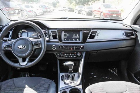 Used 2019 Kia Niro LX image 12