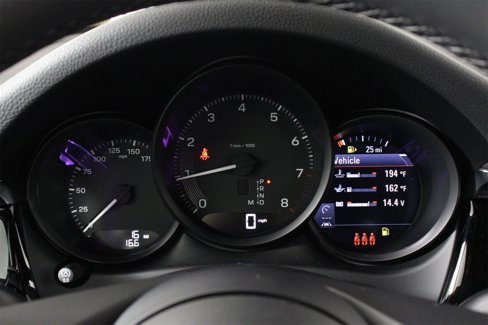 New 2026 Porsche Macan image 13