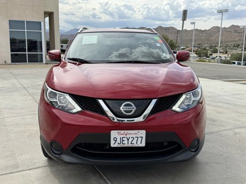 Used 2018 Nissan Rogue Sport SV image 5