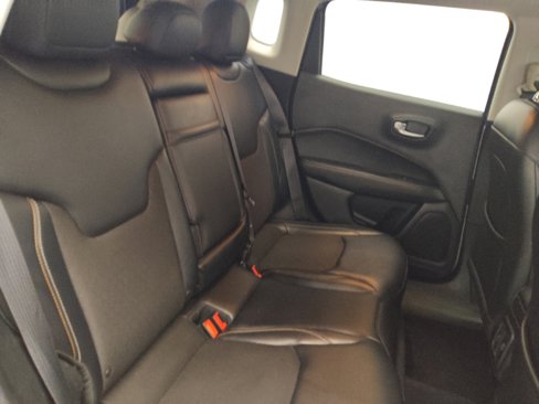 Used 2017 Jeep Compass Latitude w/ Popular Equipment Group image 19