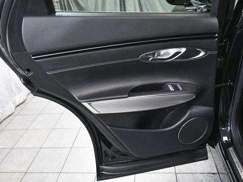 Used 2025 Genesis GV70 2.5T Select w/ Select Package image 12