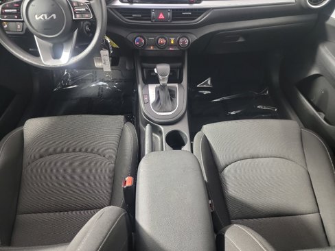 Certified 2023 Kia Forte LXS w/ LXS Technology Package image 23
