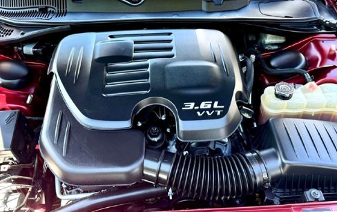 Used 2021 Dodge Challenger SXT image 28