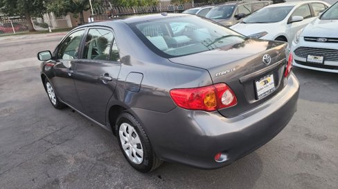 Used 2010 Toyota Corolla image 2