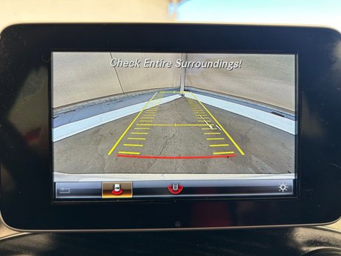 Used 2019 Mercedes-Benz GLC 300 image 29