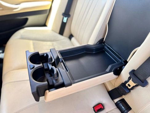 Used 2013 BMW M5 image 32