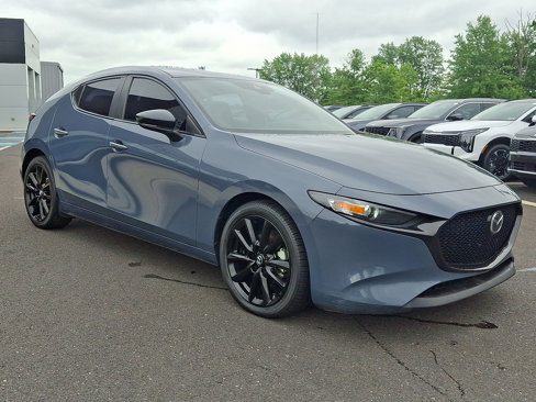 Used 2022 MAZDA MAZDA3 s image 3