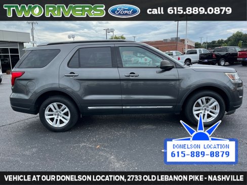 Used 2018 Ford Explorer XLT image 12