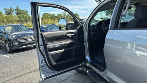 Used 2014 Toyota Tundra SR5 image 11