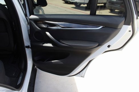 Used 2018 BMW X5 sDrive35i w/ Premium Package image 7