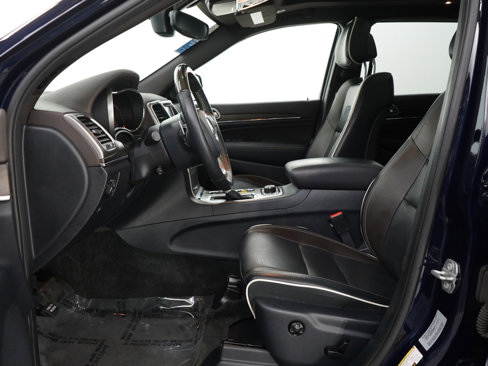 Used 2017 Jeep Grand Cherokee Overland image 18