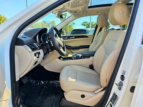 Certified 2019 Mercedes-Benz GLS 450 4MATIC image 19