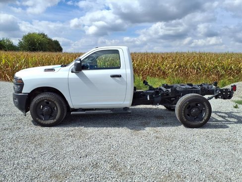 Used 2025 RAM 3500 Tradesman image 31