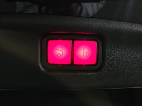 Certified 2022 Mercedes-Benz C 300 Sedan image 17