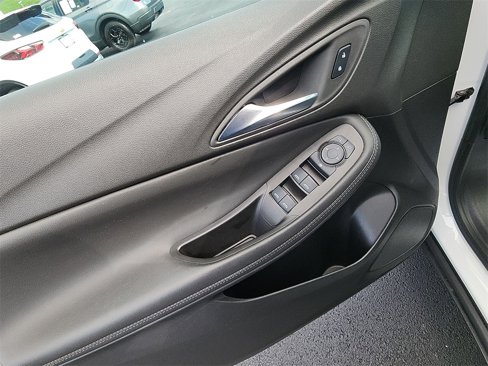 Used 2024 Buick Encore GX Preferred image 13