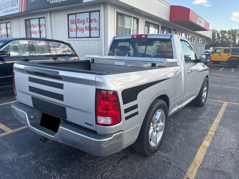 Used 2009 Dodge Ram 1500 Truck SLT image 2