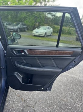 Used 2018 Subaru Outback 2.5i Limited image 15