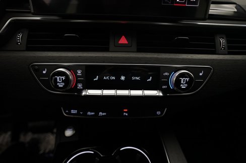 Used 2025 Audi A4 2.0T Premium image 20