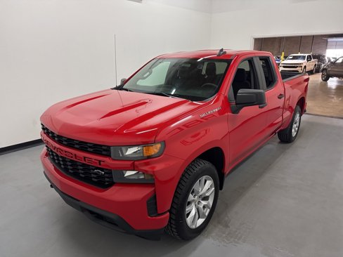 Used 2020 Chevrolet Silverado 1500 Custom w/ Custom Value Package image 22