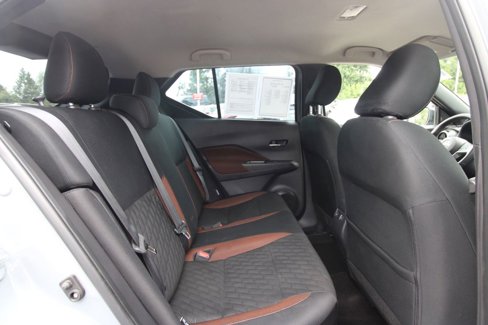 Used 2023 Nissan Kicks SR image 23