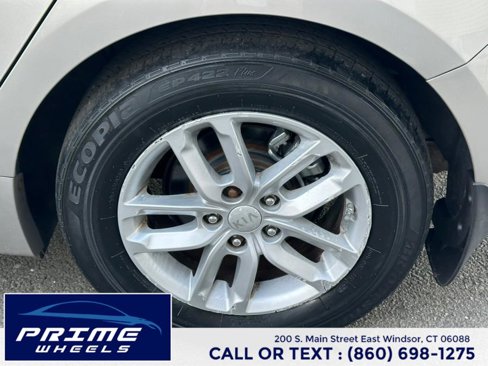 Used 2013 Kia Optima LX image 23