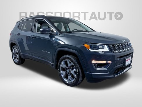 Used 2018 Jeep Compass Limited w/ Navigation Group image 3