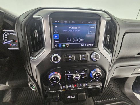 Used 2020 GMC Sierra 1500 SLE image 17
