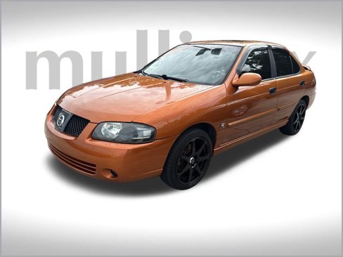 Used 2006 Nissan Sentra SE-R w/ (J01) Sunroof Pkg image 14