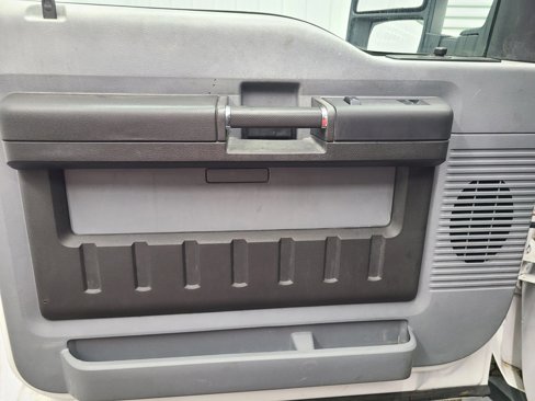 Used 2011 Ford F250 XL w/ PWR Equipment Group image 17