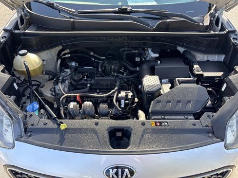 Used 2017 Kia Sportage LX image 28