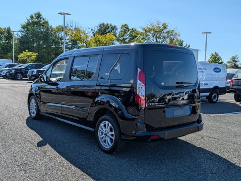 Certified 2023 Ford Transit Connect XLT image 5