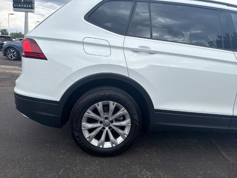 Used 2020 Volkswagen Tiguan S image 29