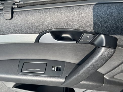 Used 2015 Audi Q7 TDI Prestige w/ Prestige Package image 19