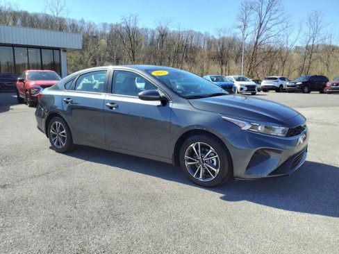 Used 2023 Kia Forte LXS image 14