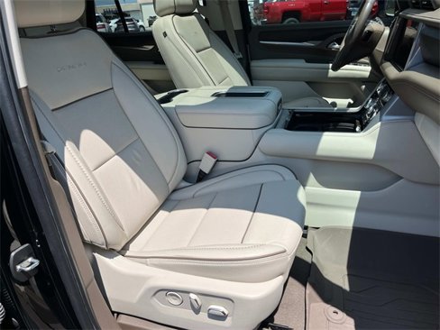 Used 2022 GMC Yukon Denali w/ Max Trailering Package image 27