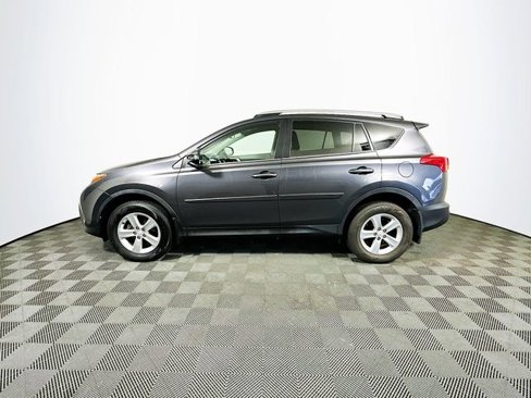 Used 2013 Toyota RAV4 XLE image 5