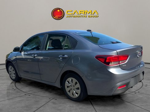 Used 2019 Kia Rio S image 3