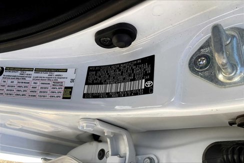 Used 2023 Toyota Corolla LE image 31